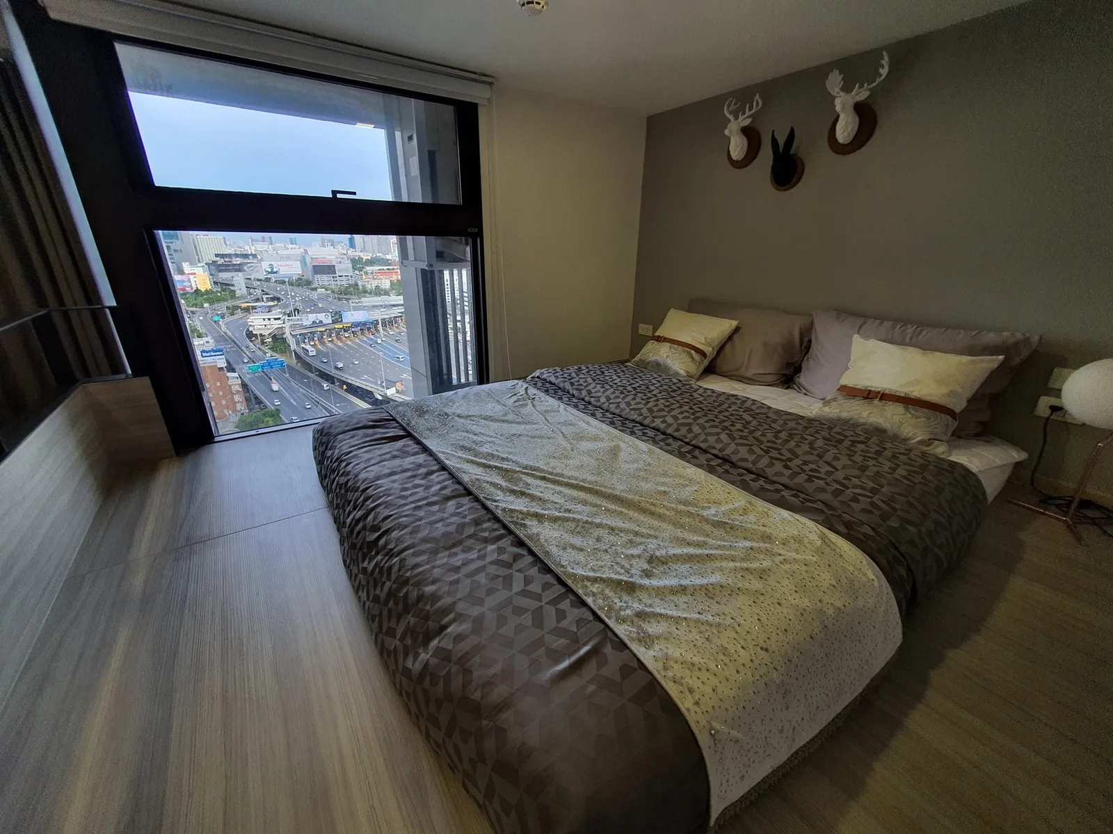Chewathai Residence Asoke — photo 12