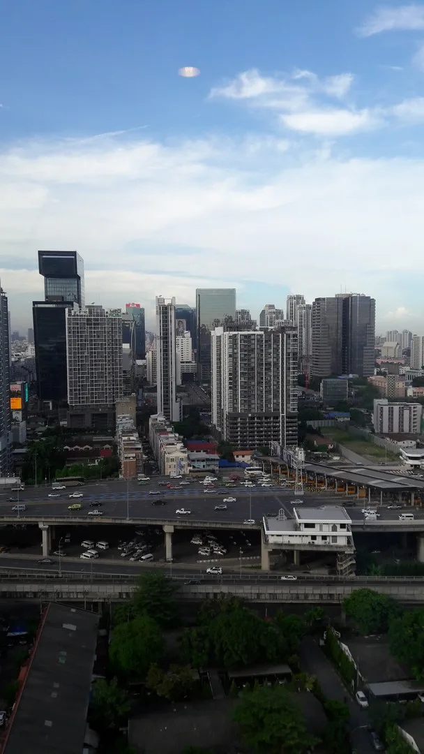 Life Asoke — photo 8