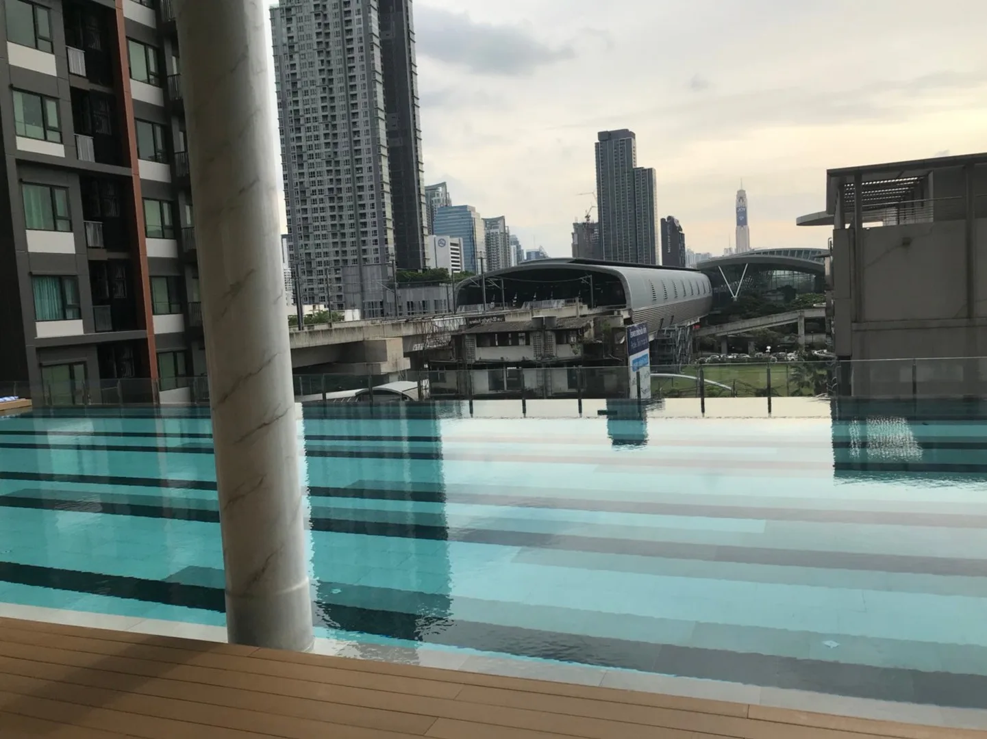 Life Asoke — photo 15