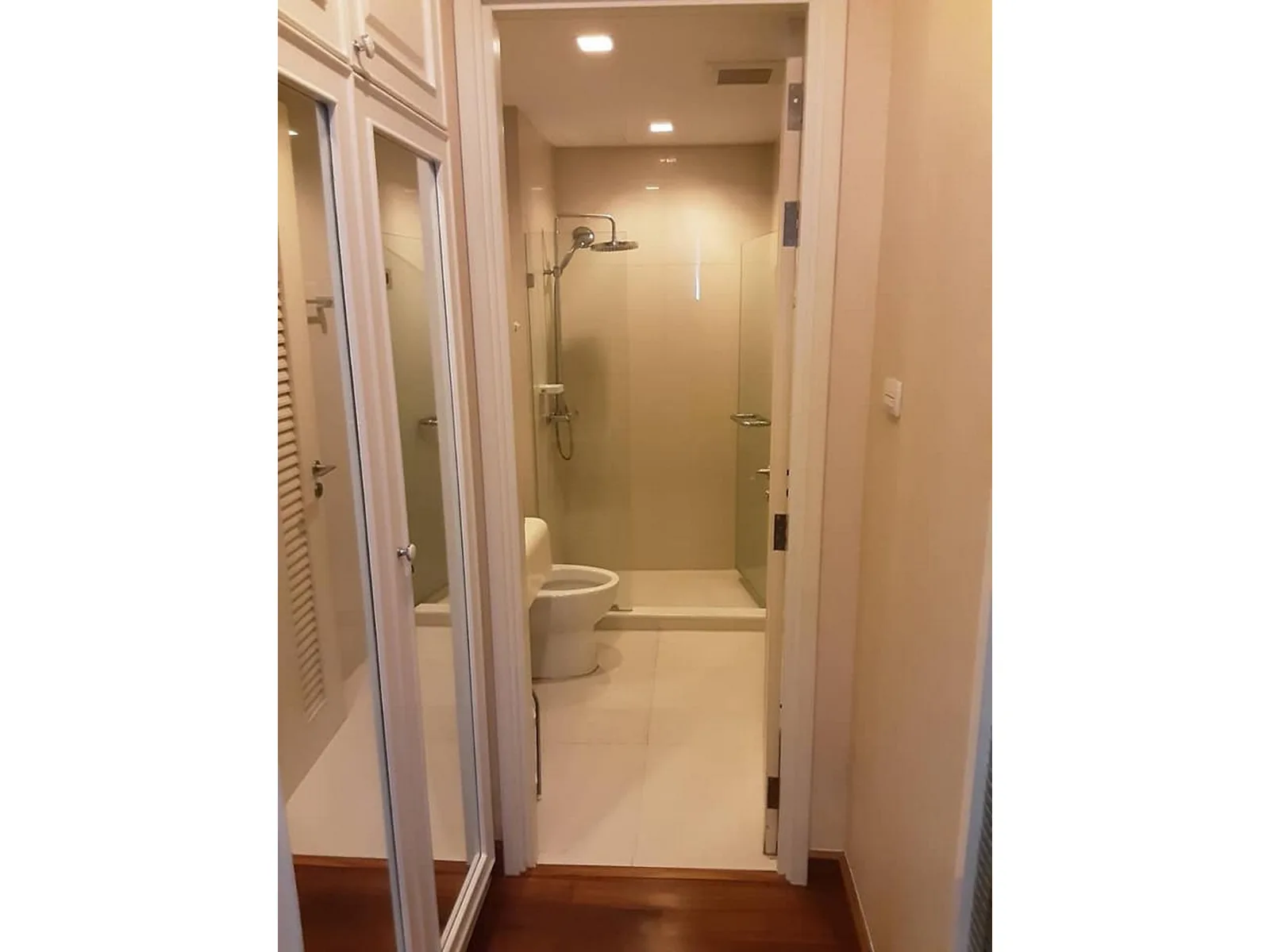 Ivy Sathorn 10 — photo 5