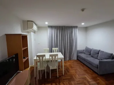 Silom Terrace