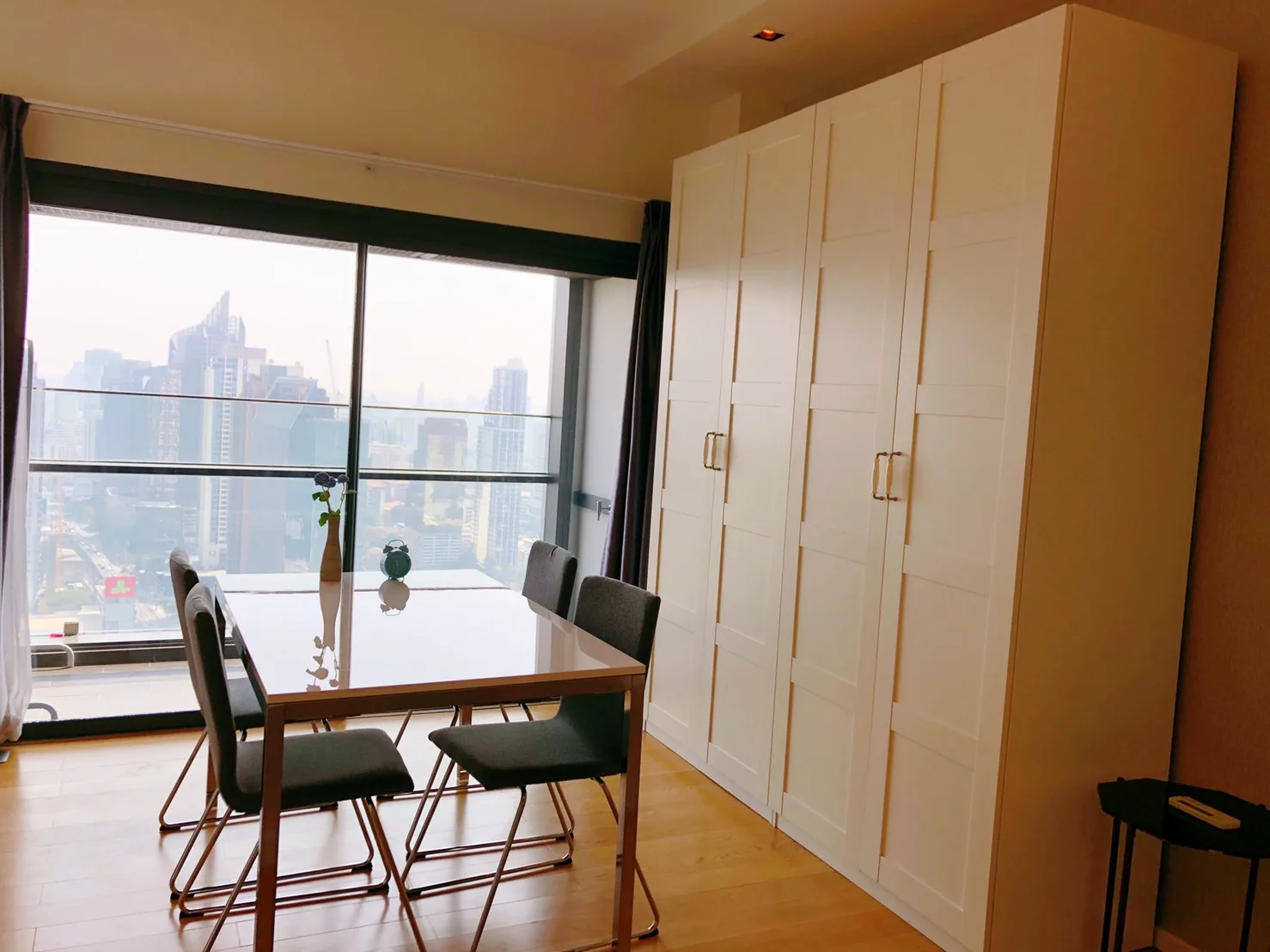 Circle Living Prototype — photo 4