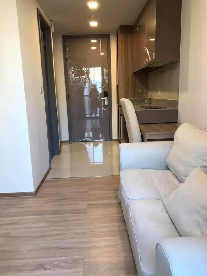 Taka Haus Ekamai 12 — photo 6