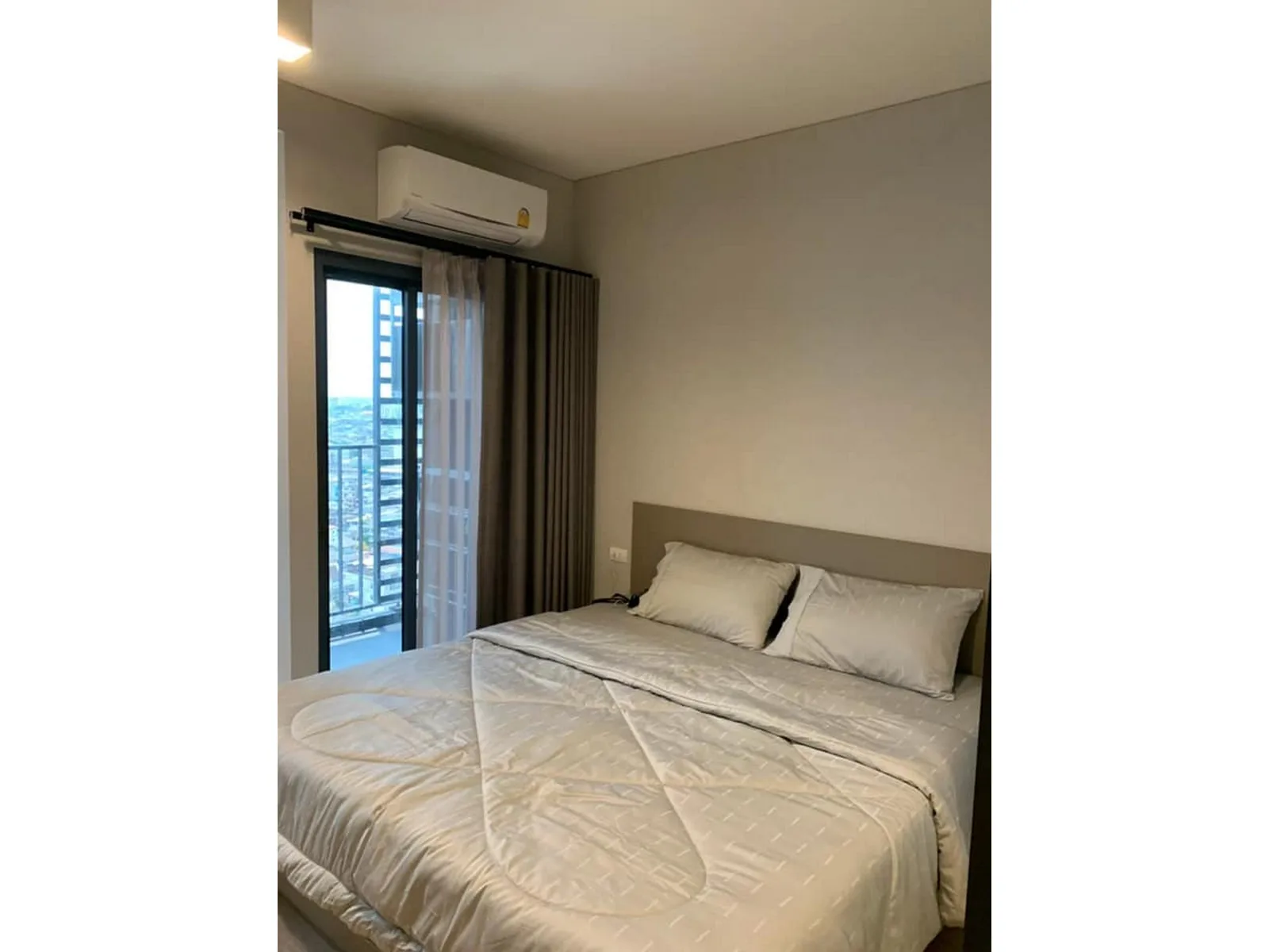 Ideo Sathorn - Wongwian Yai — photo 7