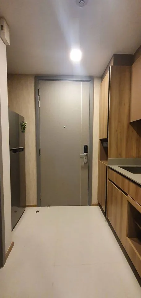 Taka Haus Ekamai 12 — photo 9