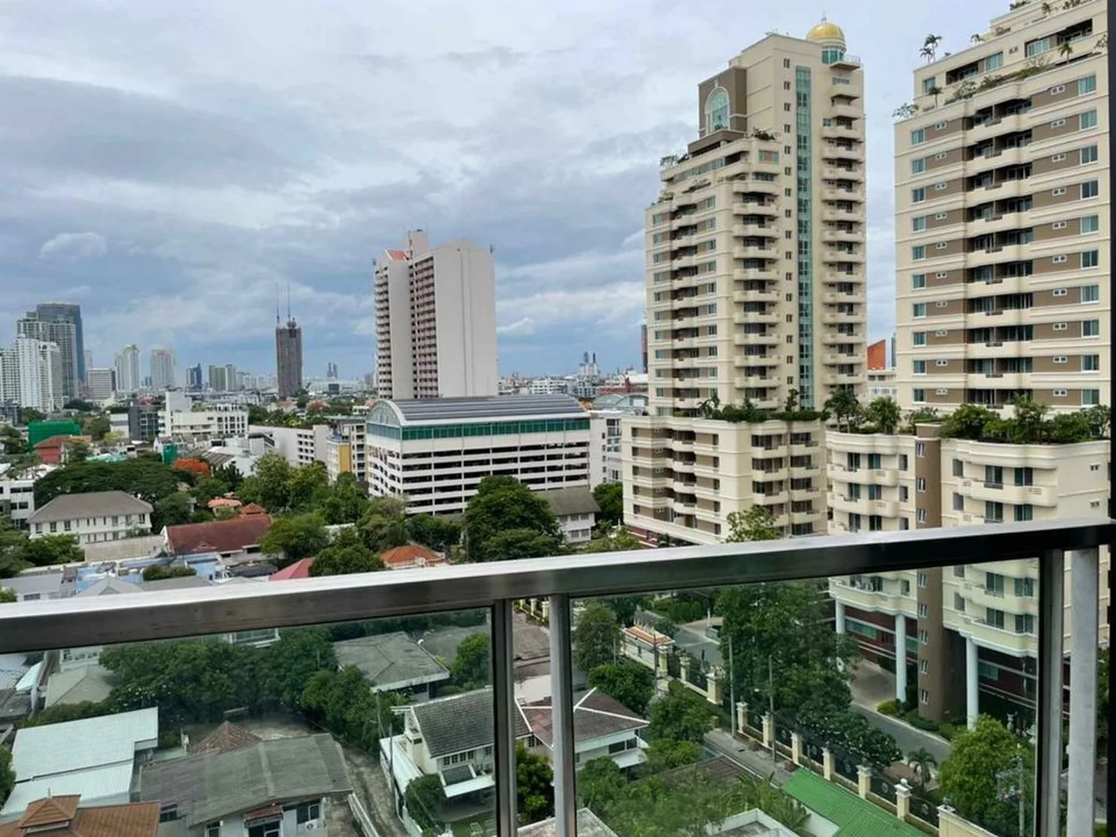 H Sukhumvit 43 — photo 9