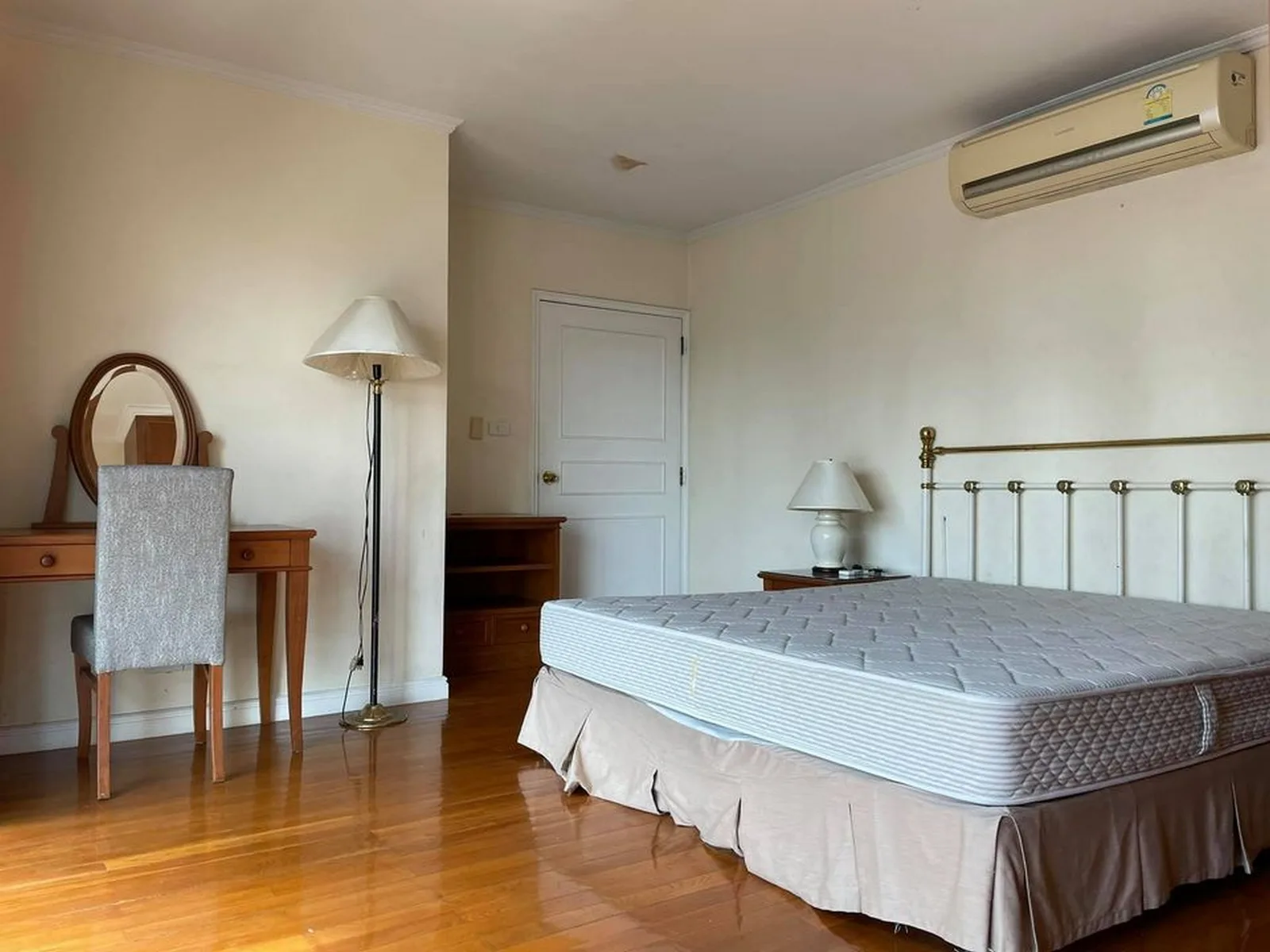 Sathorn Gardens — photo 5