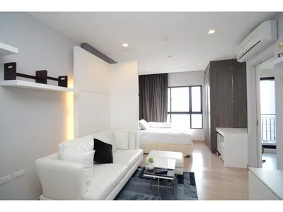 Urbano Absolute Sathon - Taksin