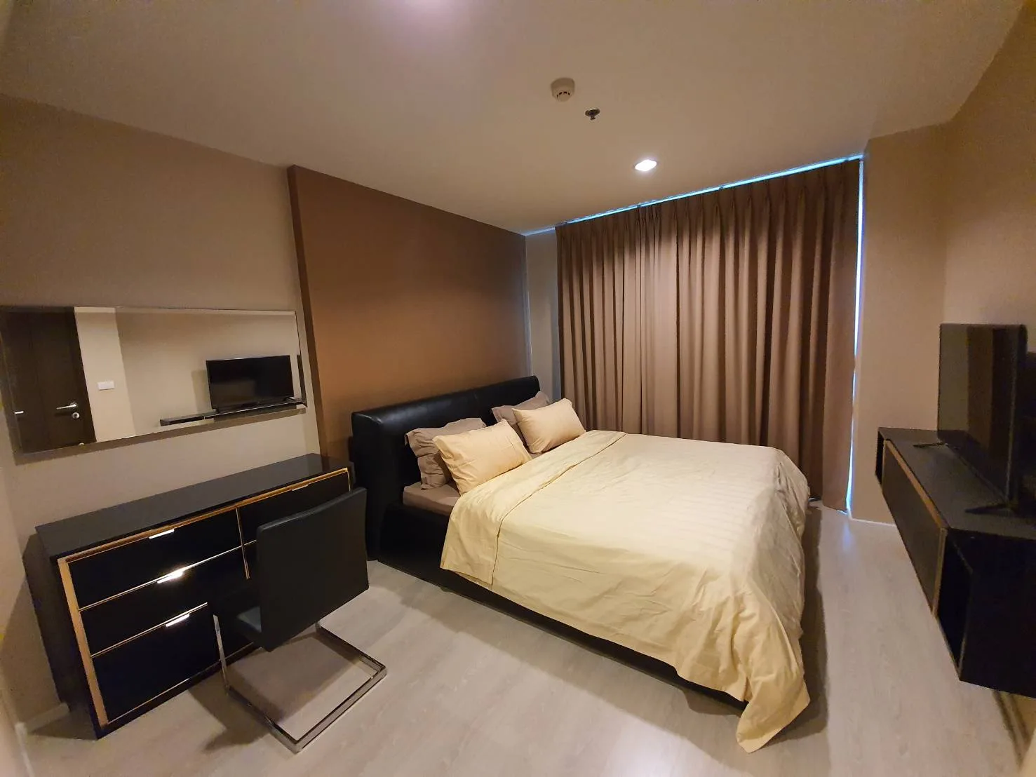 Rhythm Sathorn - Narathiwas — photo 2