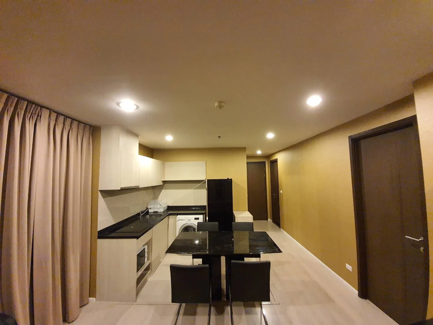 Rhythm Sathorn - Narathiwas — photo 10