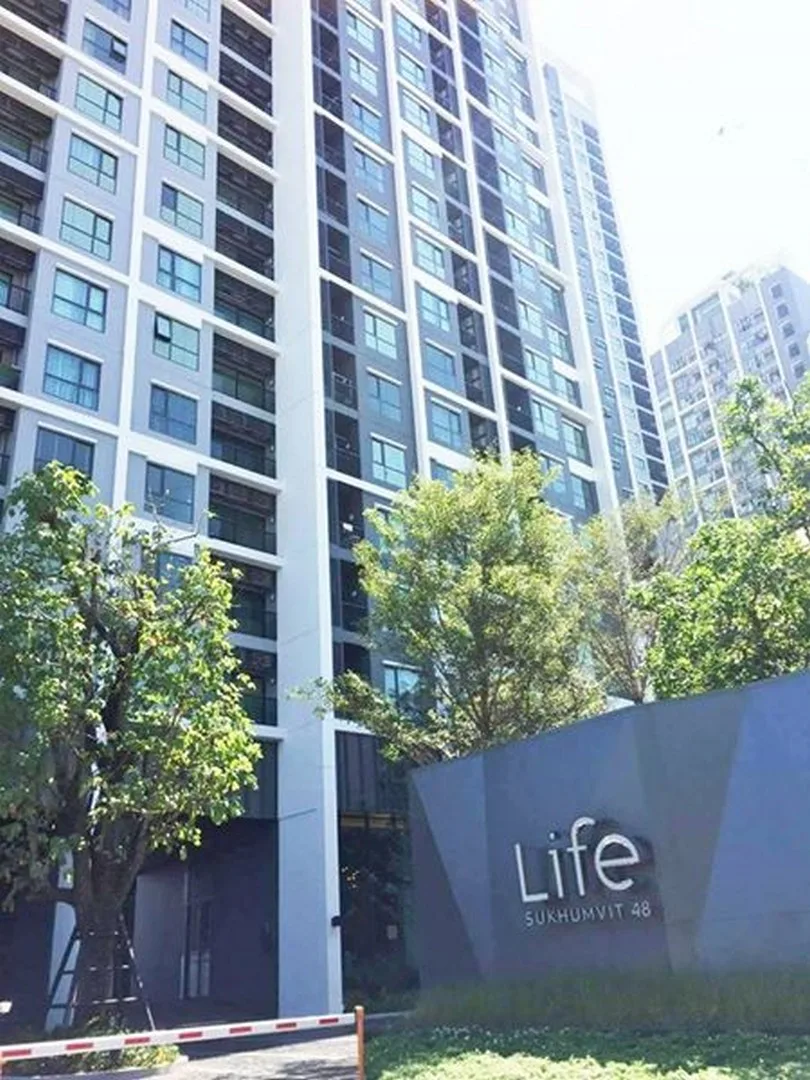 Life Sukhumvit 48 — photo 16