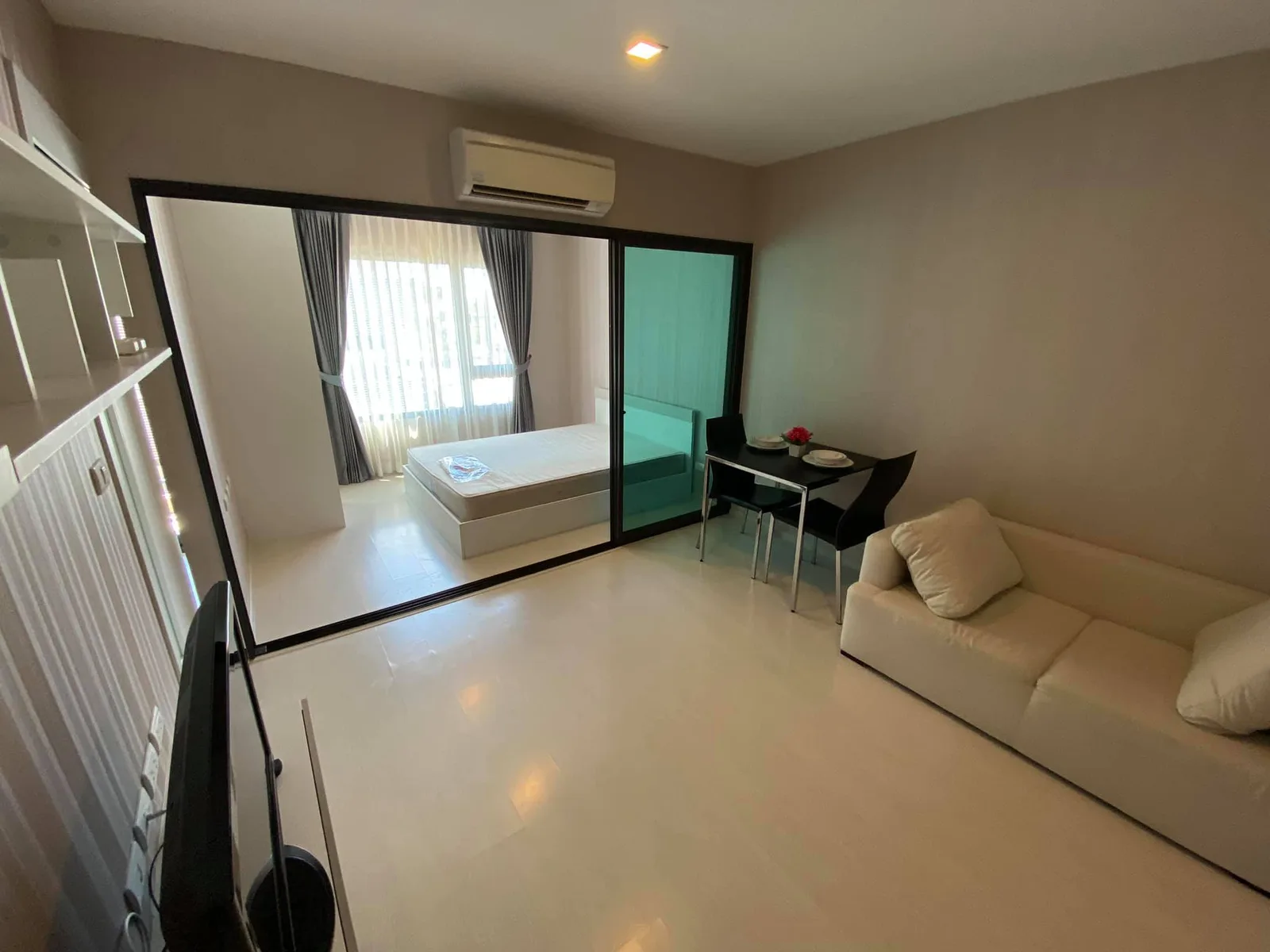 Condolette Pixel Sathorn — photo 3
