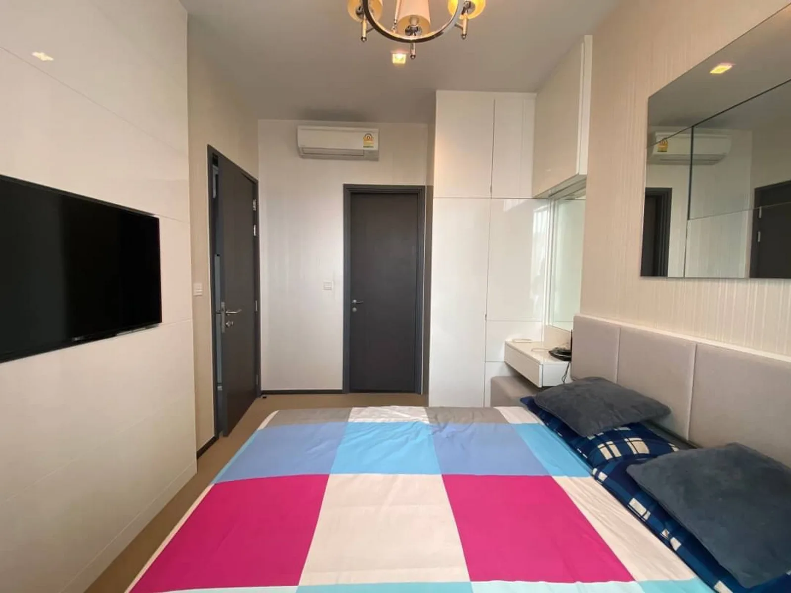 Edge Sukhumvit 23 — photo 7