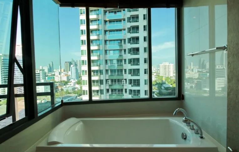 Bright Sukhumvit 24 — photo 10