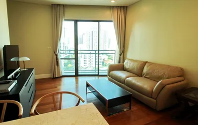 Bright Sukhumvit 24