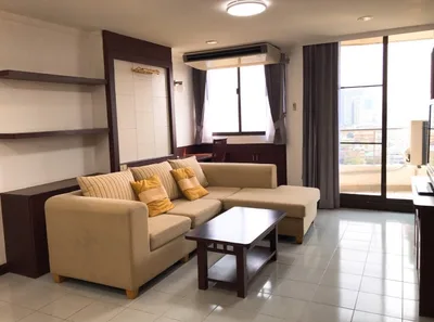 Supalai Place