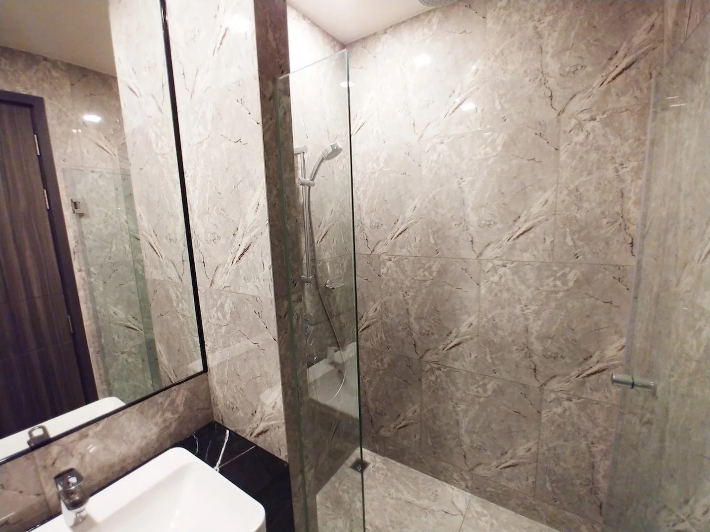 Ashton Asoke — photo 16