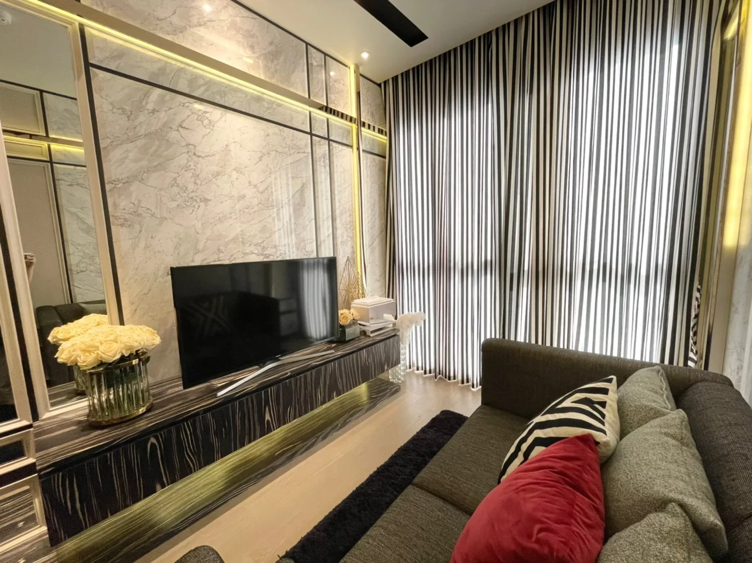 Ashton Asoke — photo 2