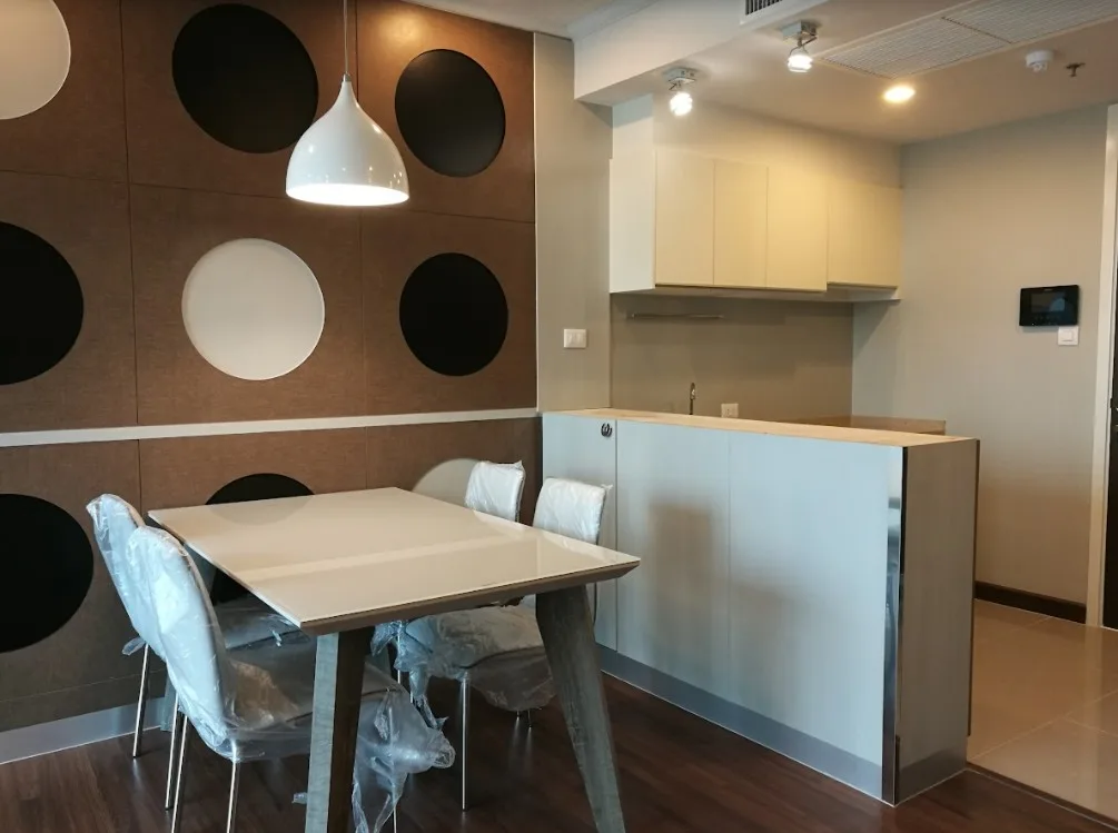Supalai Elite Sathorn - Suanplu — photo 9