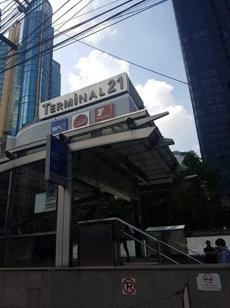 Ashton Asoke — photo 15