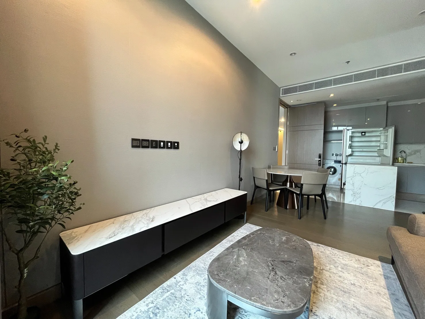 The Esse at Singha Complex — photo 2