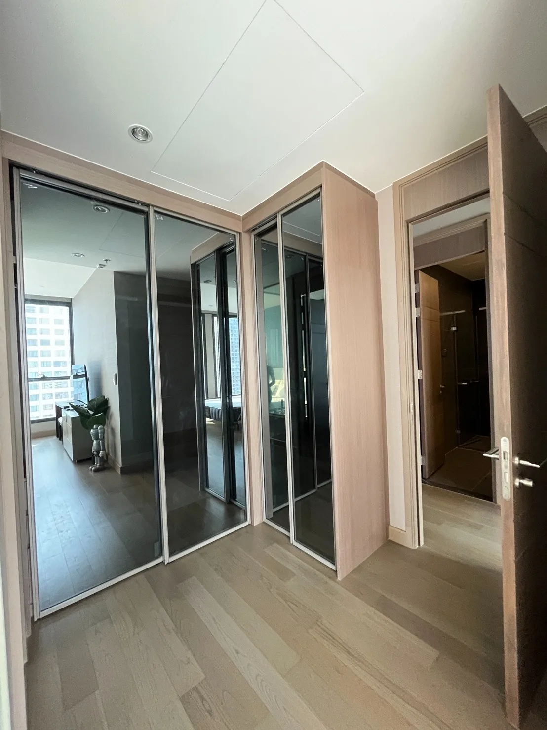 The Esse at Singha Complex — photo 7