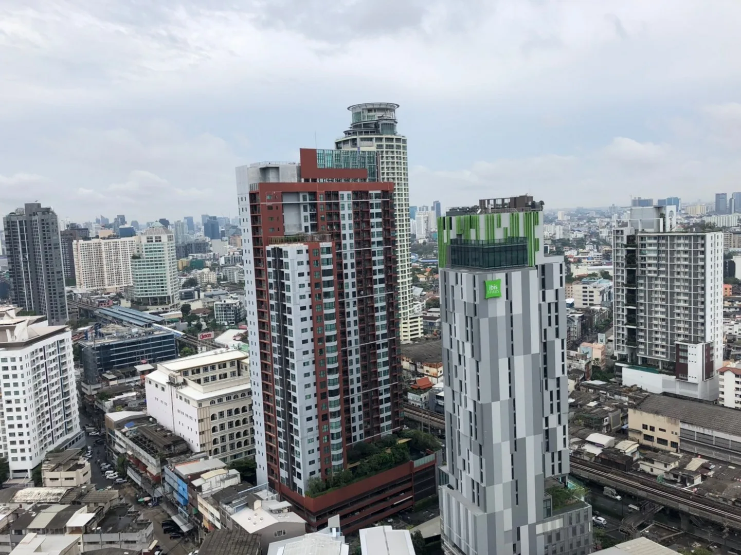 Life Sukhumvit 48 — photo 15
