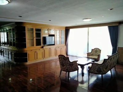 D.S. Tower 1 Sukhumvit 33