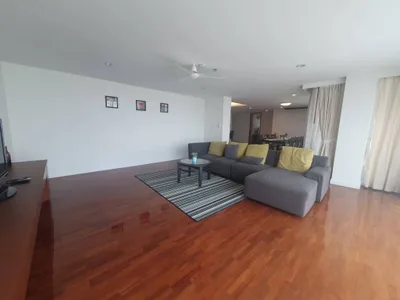 Sathorn Gallery Residences