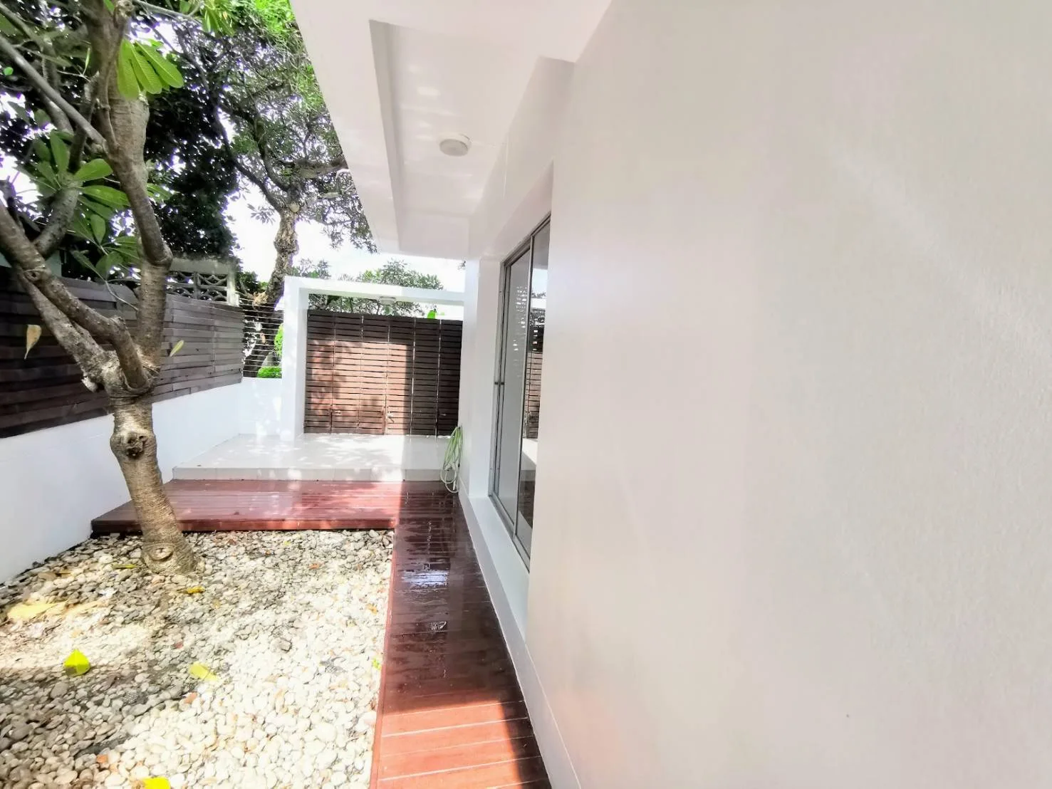 Single House Noble Park — photo 10