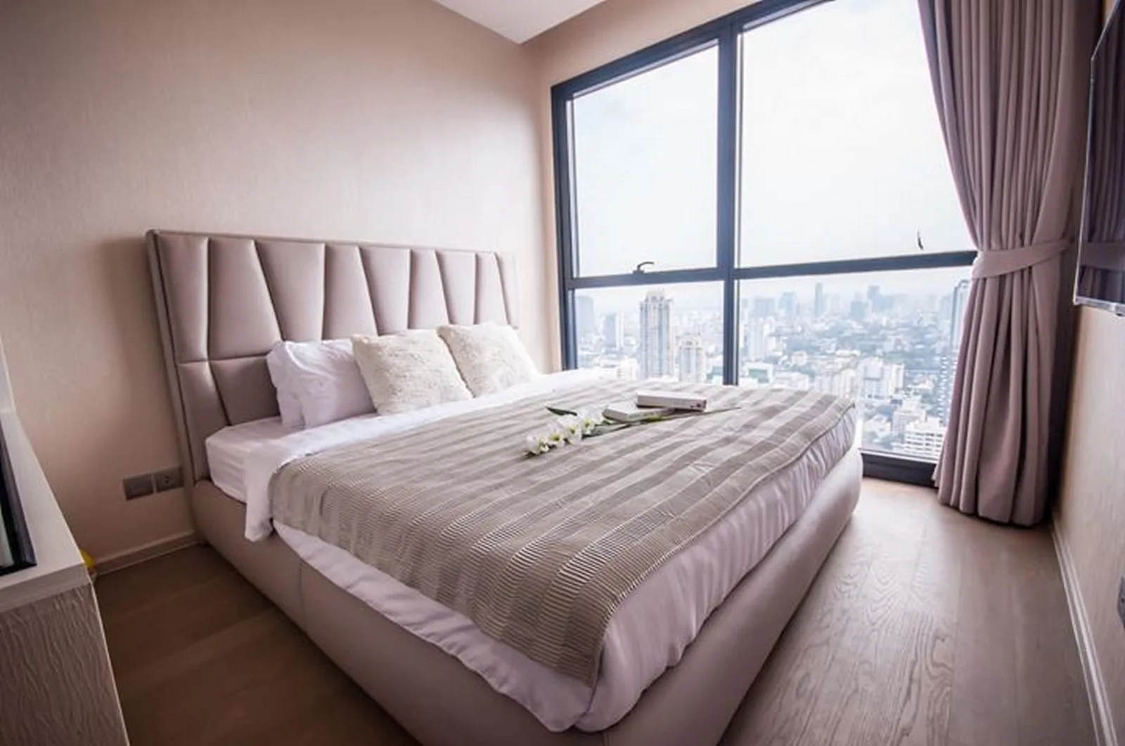 Ashton Asoke — photo 18