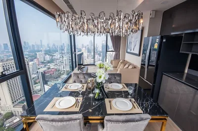 Ashton Asoke