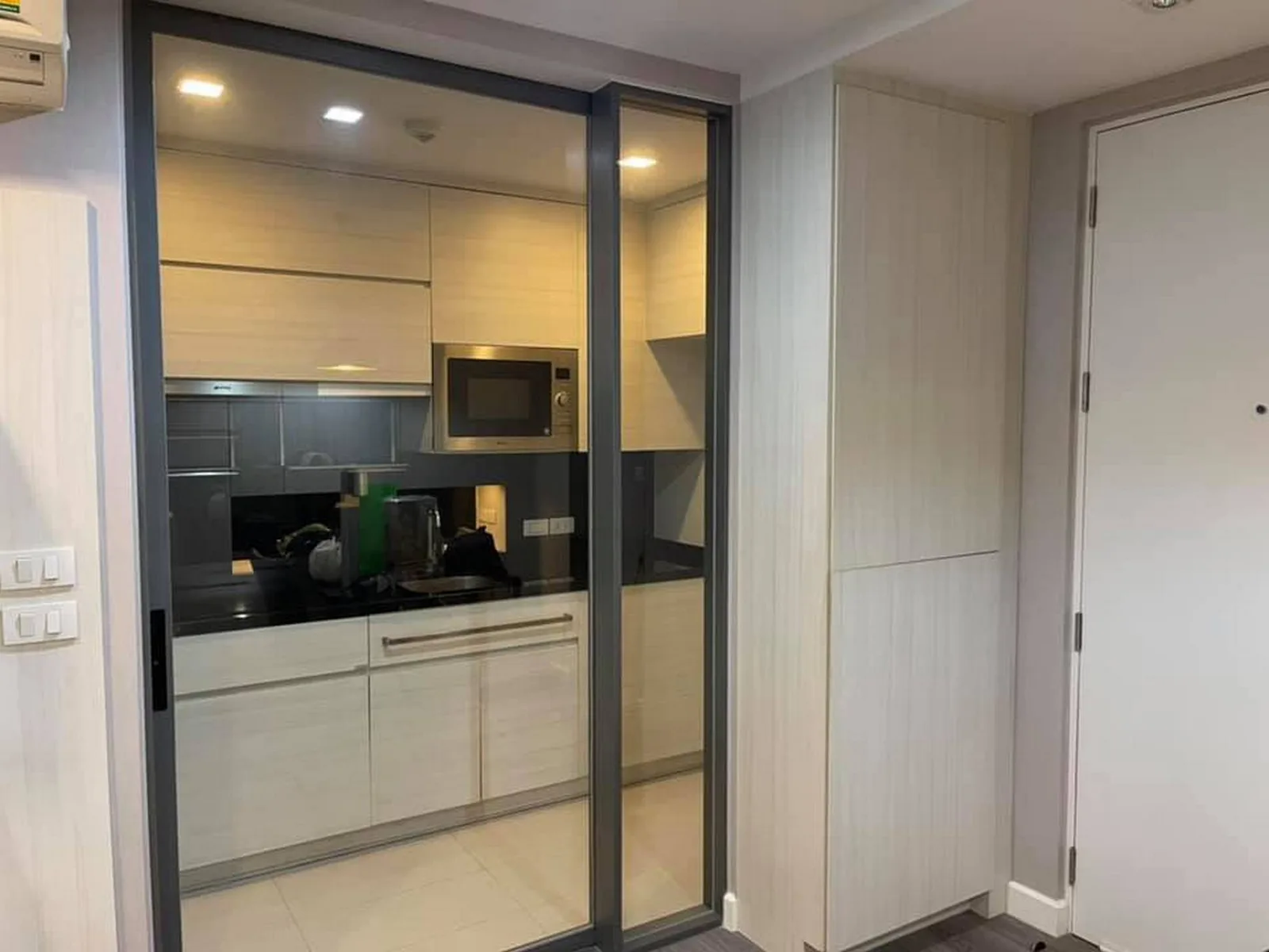The Room Sukhumvit 40 — photo 2
