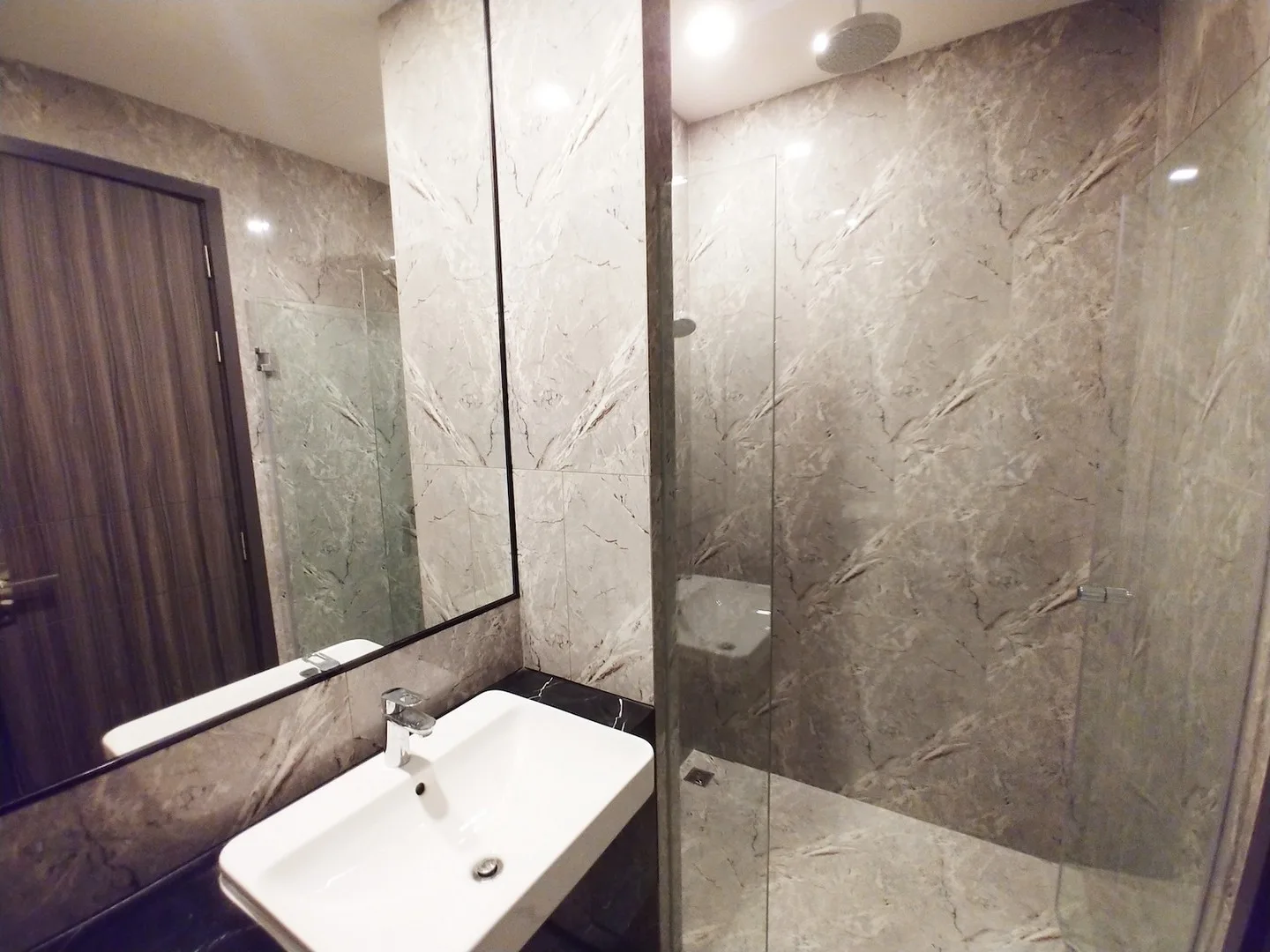 Ashton Asoke — photo 12