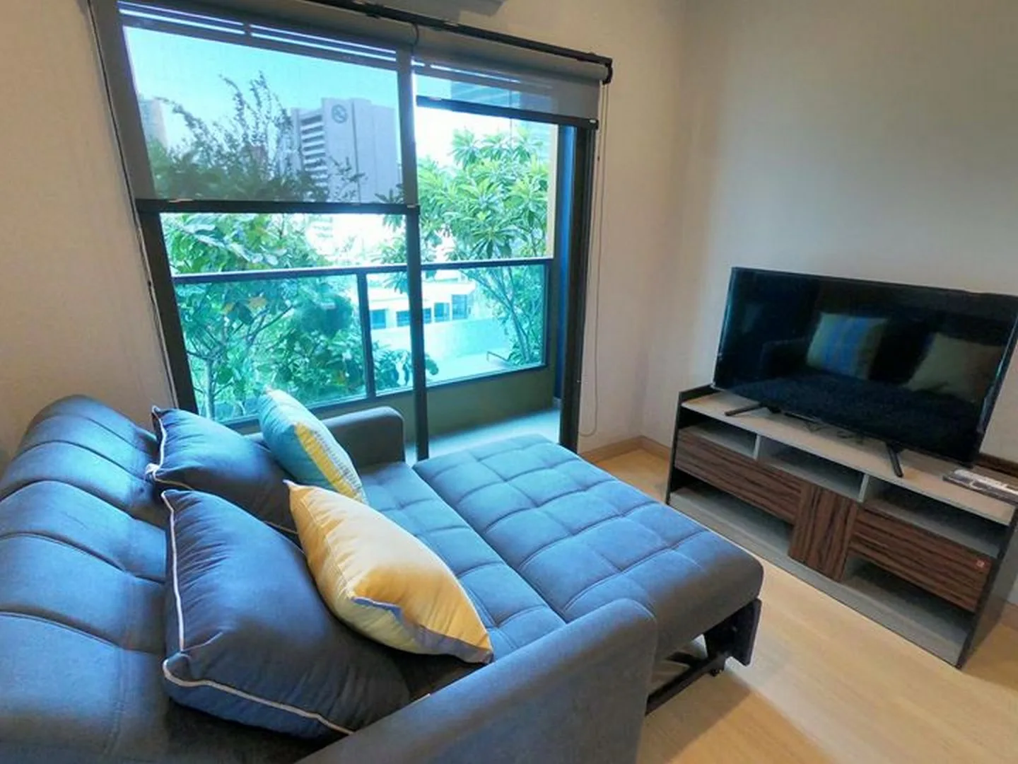 Lumpini Suite Phetchaburi - Makkasan — photo 1