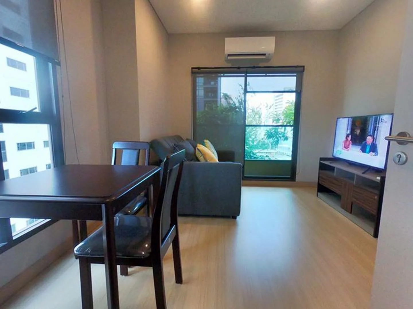 Lumpini Suite Phetchaburi - Makkasan — photo 3