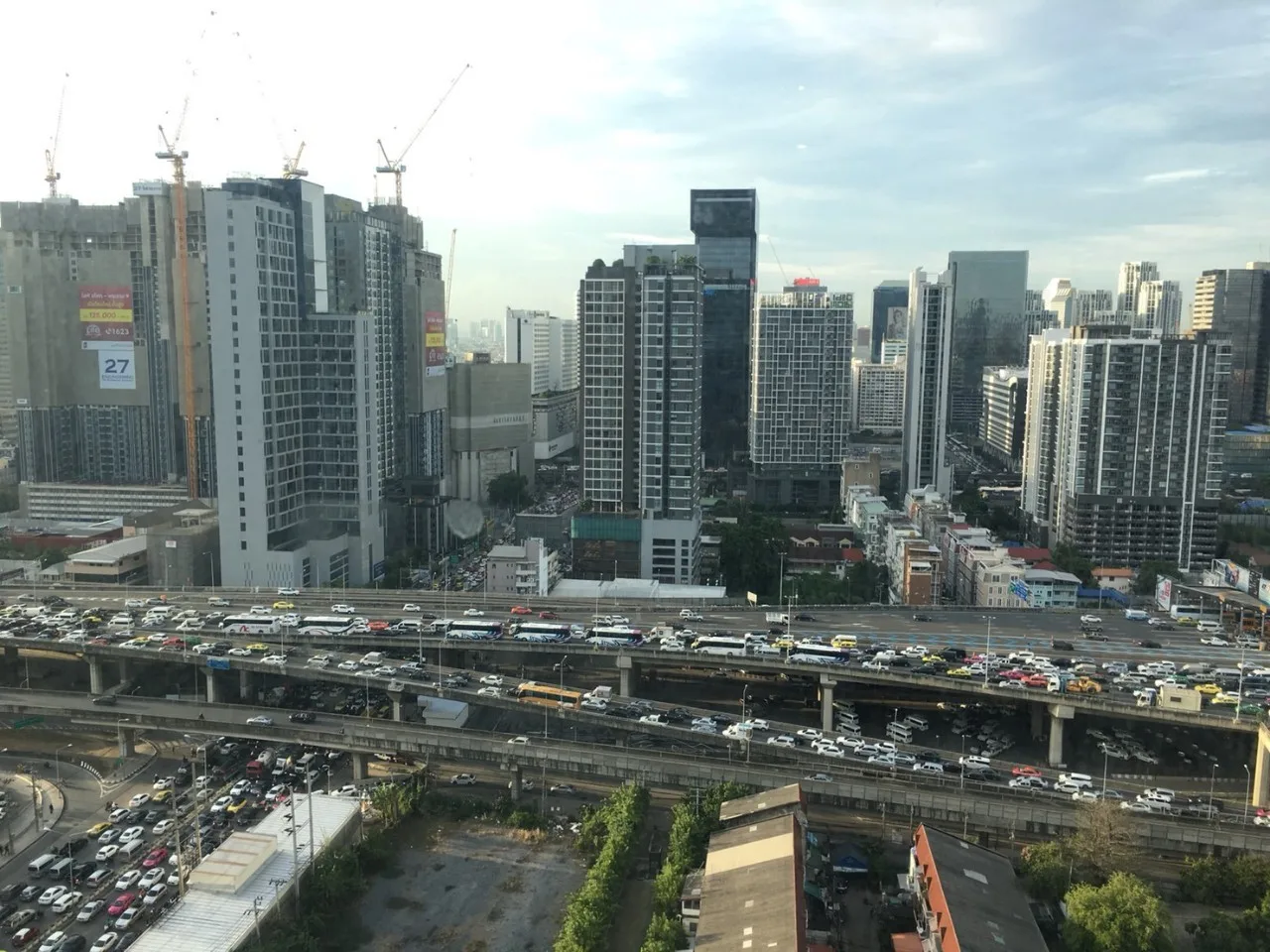 Life Asoke — photo 10