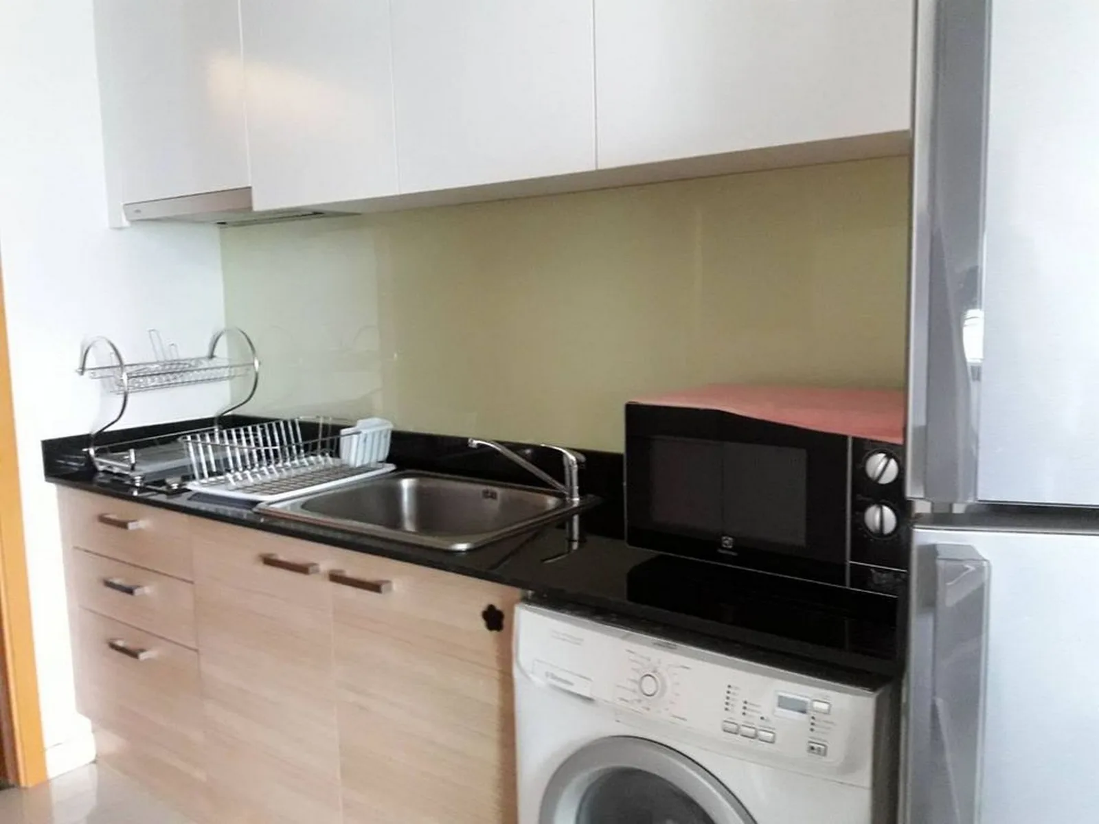 Circle Condominium — photo 4