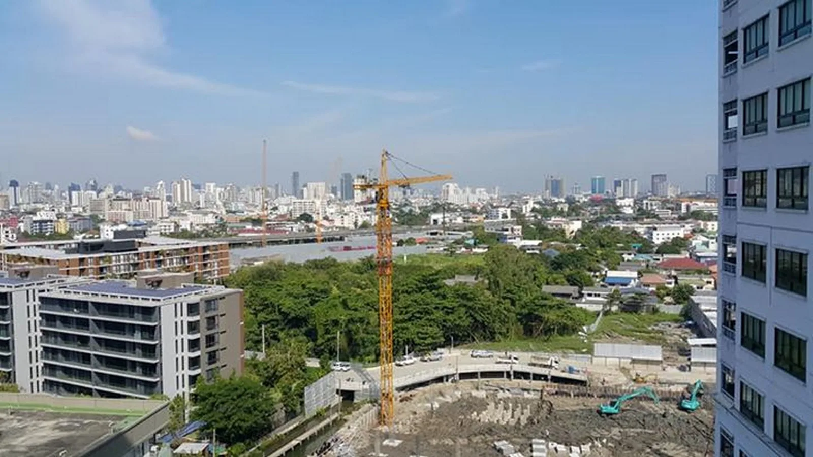Lumpini Ville Sukhumvit 77 — photo 4