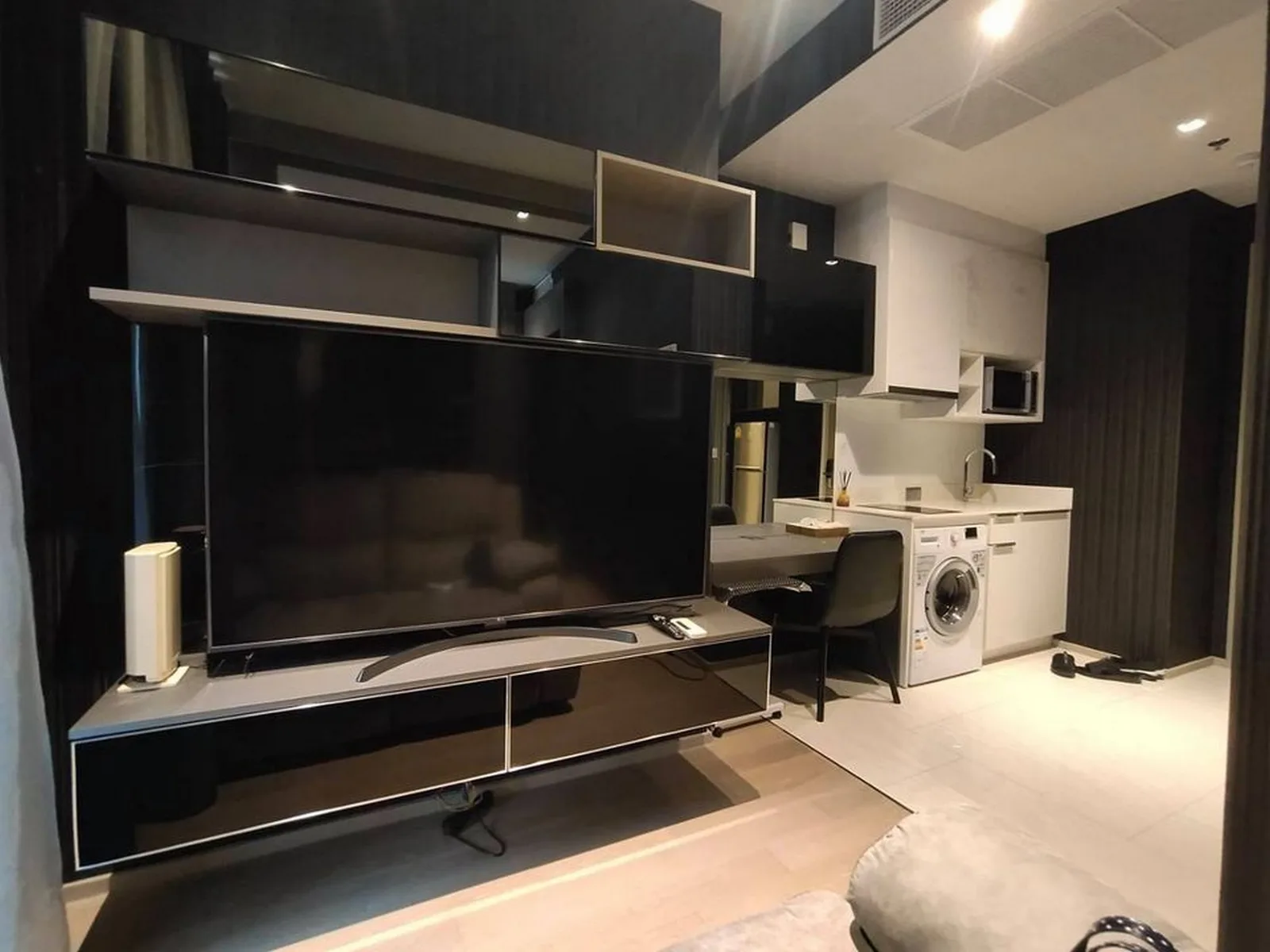 Ashton Silom — photo 6