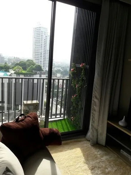 M Thonglor 10 — photo 2