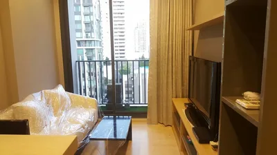 M Thonglor 10