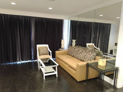 Acadamia Grand Tower