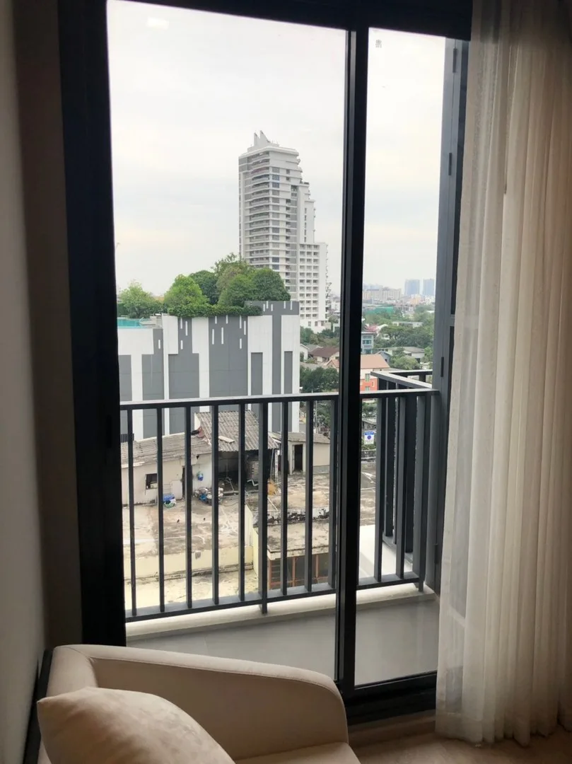 M Thonglor 10 — photo 18