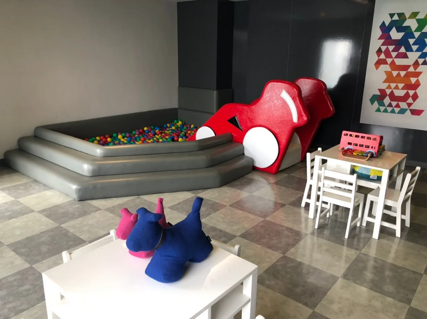 M Thonglor 10 — photo 21
