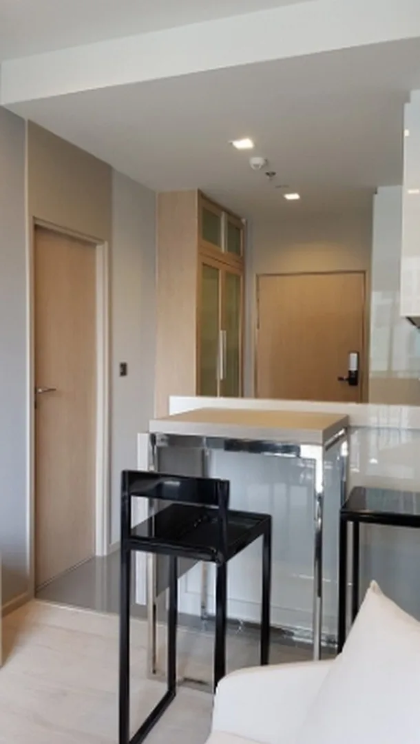 M Thonglor 10 — photo 9