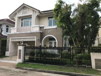 Masterpiece Lat Phrao