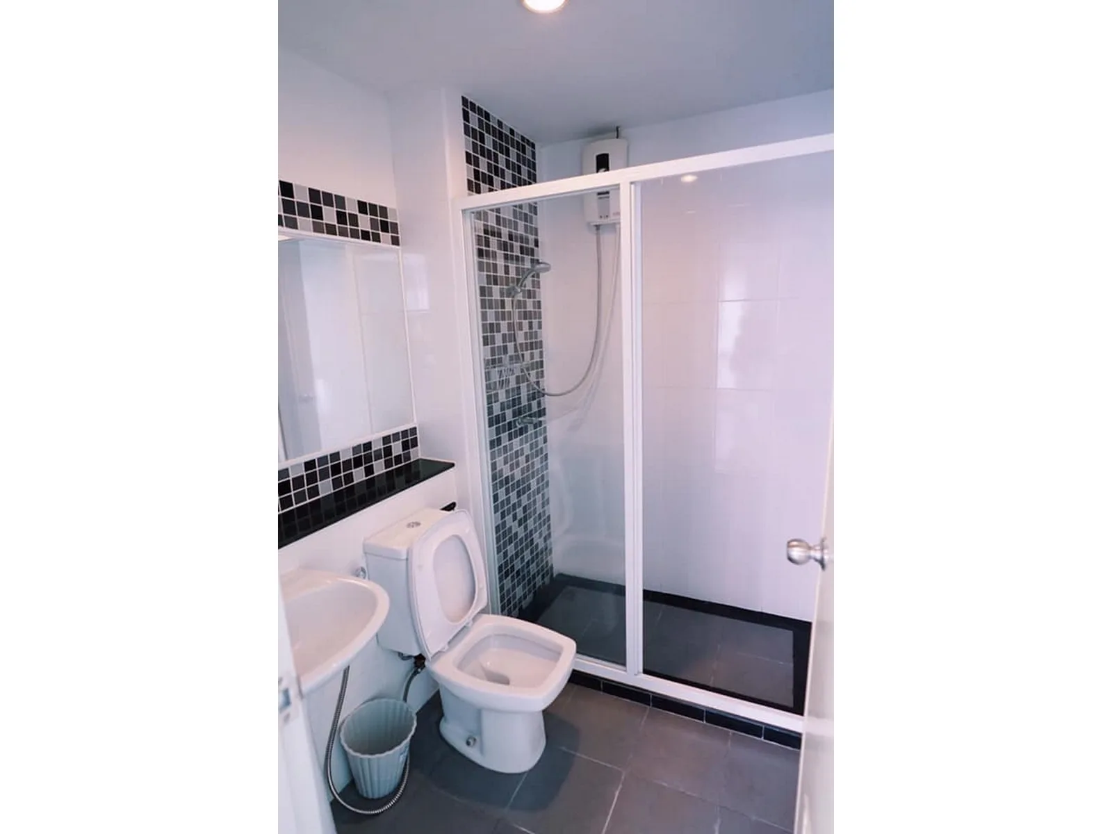Regent Home 22 Sukhumvit 85 — photo 14