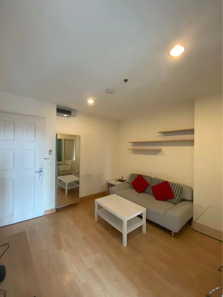 Life @ Phahon - Ari — photo 1