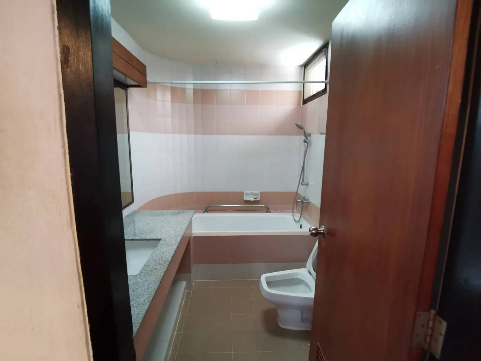 Jamy Twin Mansion — photo 18